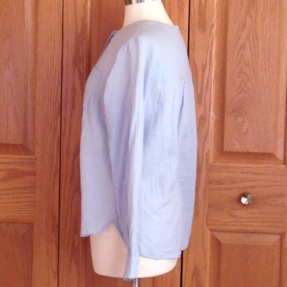 VINCE CAMUTO-Crinkle Utility Shirt -Excellent Cond - Picture 3 of 5